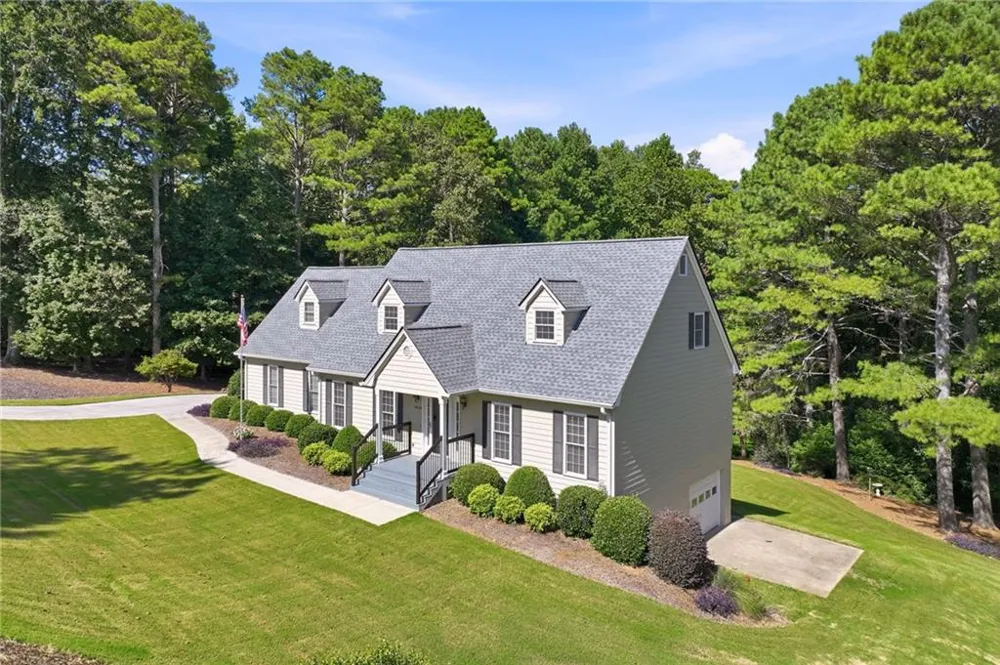 3628 Maple Forge Lane Gainesville, GA 30504