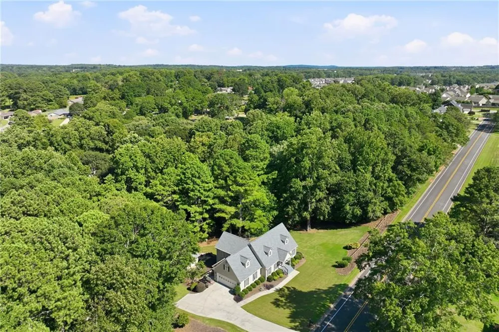 3628 Maple Forge Lane Gainesville, GA 30504