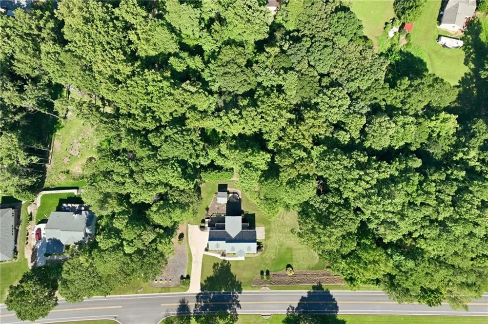 3628 Maple Forge Lane Gainesville, GA 30504