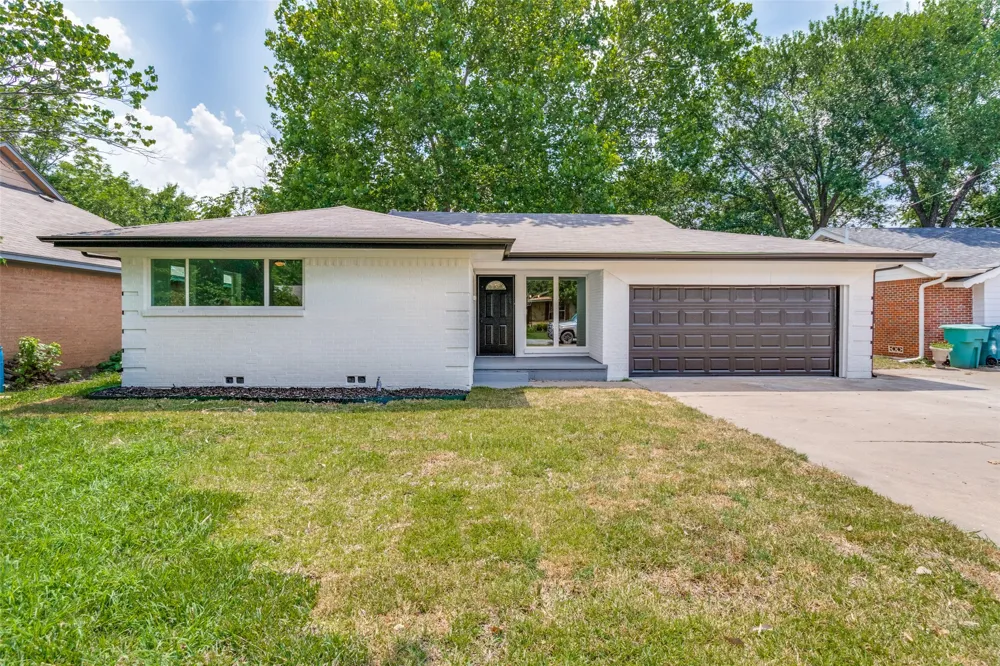 1208 Grant Drive Sherman, TX 75092