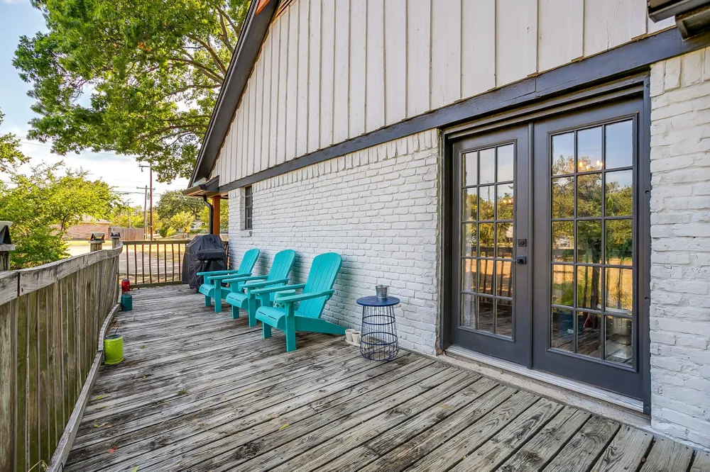 5315 Meadowbrook Drive Fort Worth, TX 76112