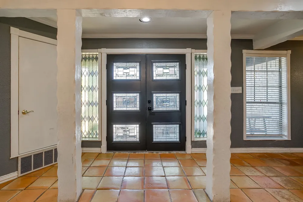 5315 Meadowbrook Drive Fort Worth, TX 76112