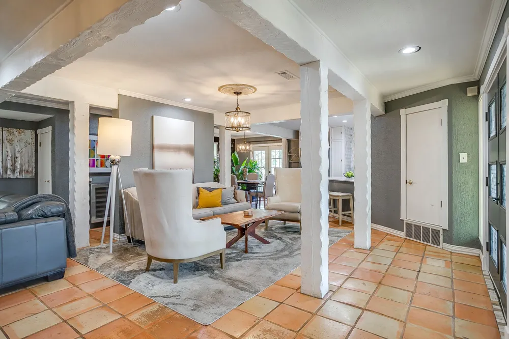 5315 Meadowbrook Drive Fort Worth, TX 76112