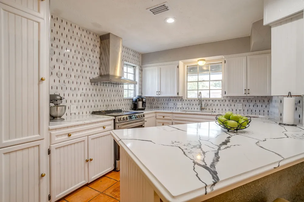 5315 Meadowbrook Drive Fort Worth, TX 76112