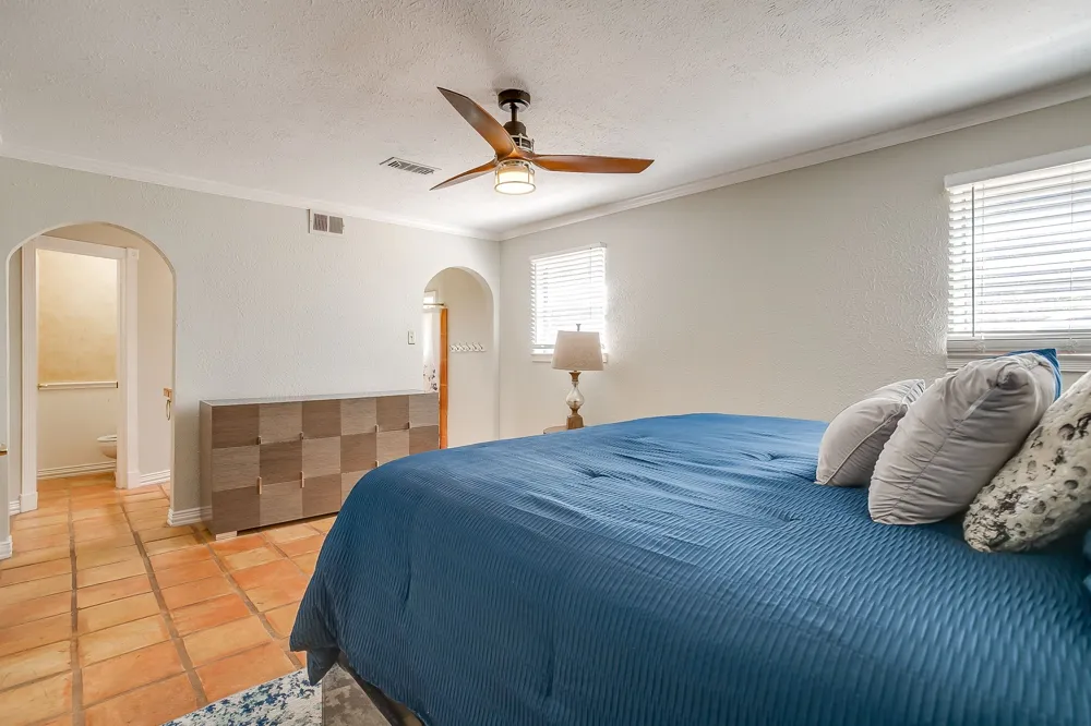 5315 Meadowbrook Drive Fort Worth, TX 76112