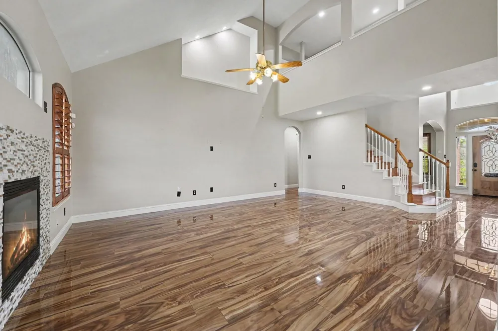 8422 W Sienna Cove Lane Houston, TX 77083