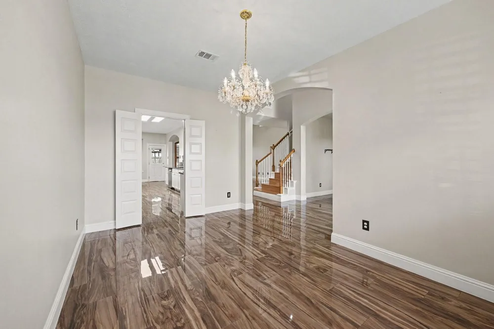8422 W Sienna Cove Lane Houston, TX 77083