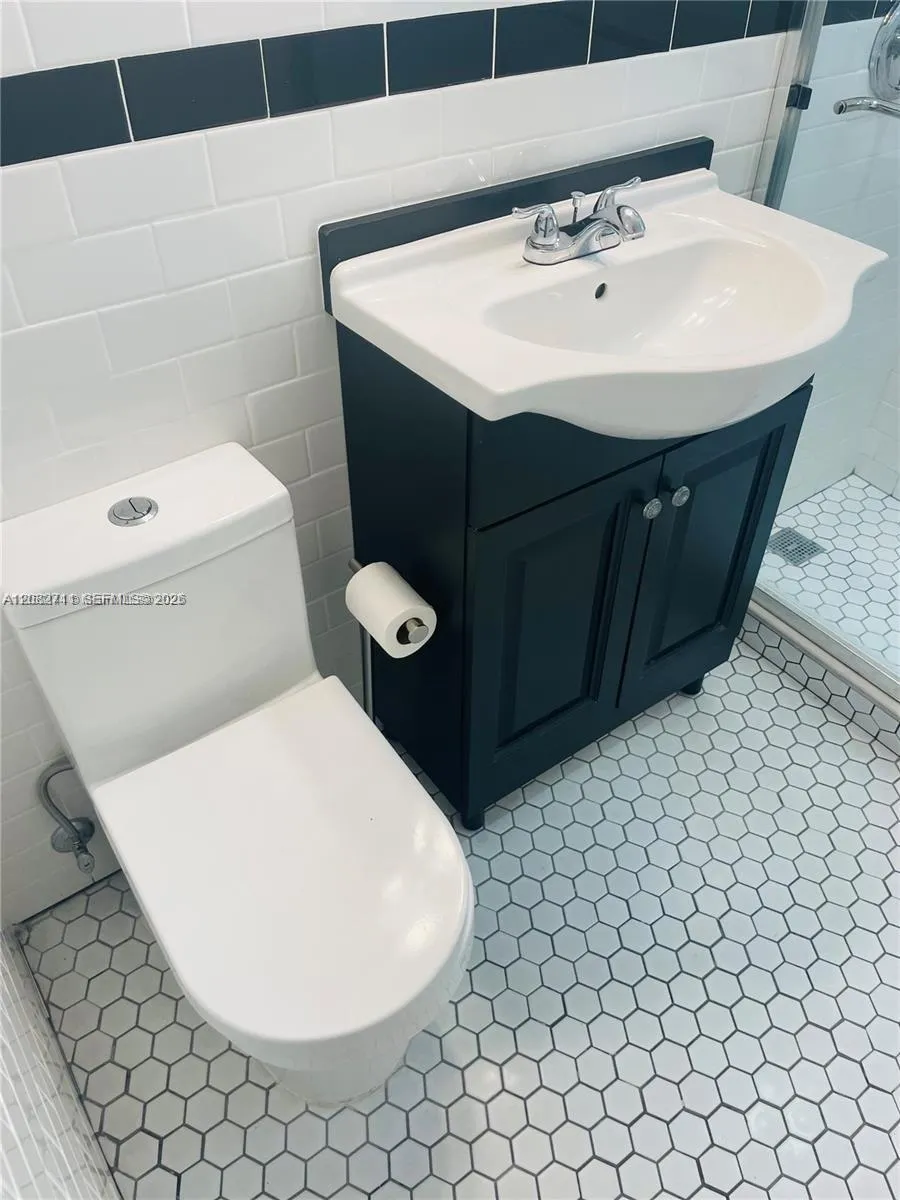 3401 SW 11 St #3 (aka 1B) Miami, FL 33135