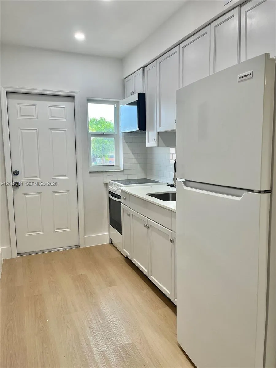 3401 SW 11 St #3 (aka 1B) Miami, FL 33135