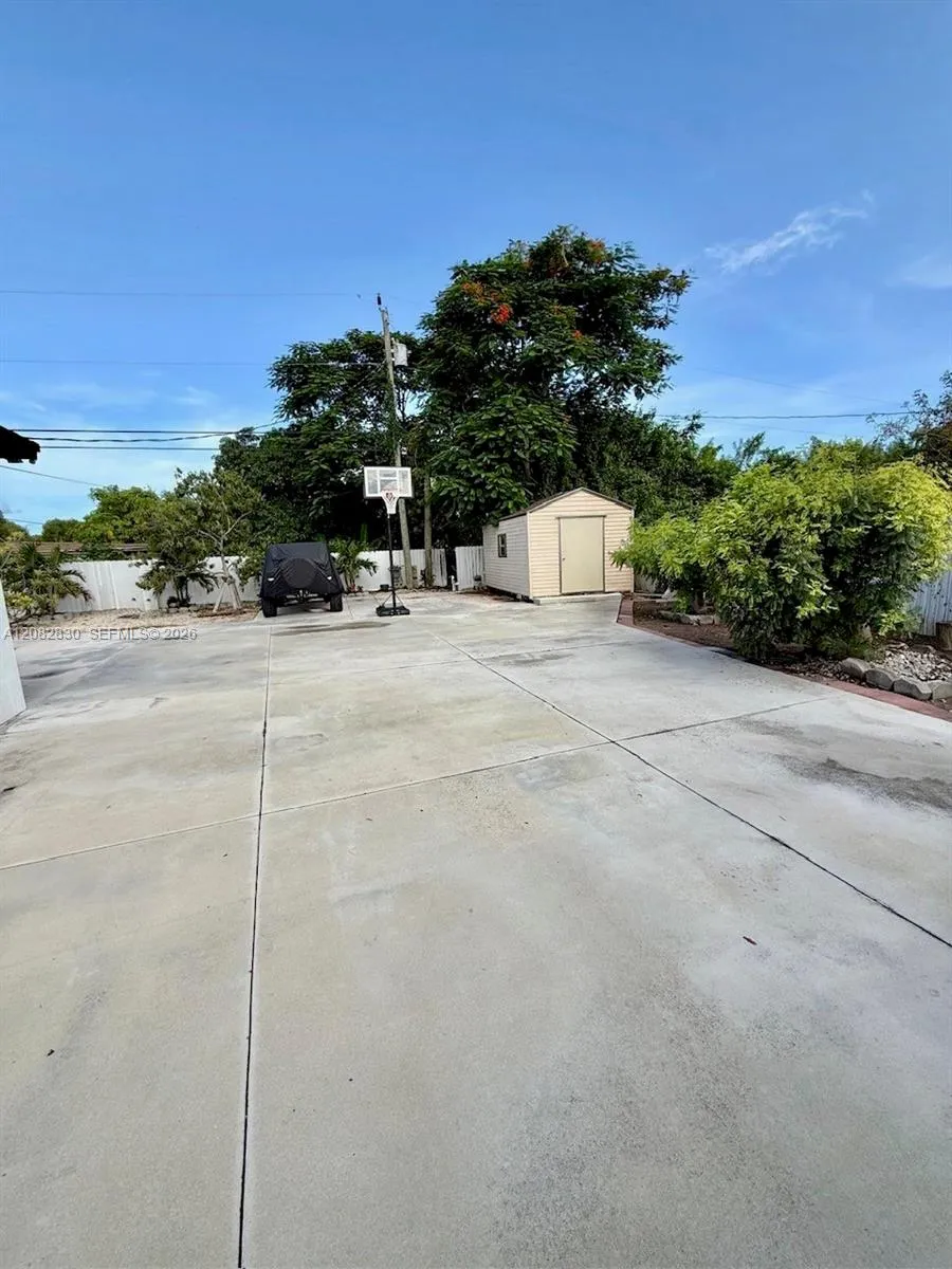 27025 SW 142nd Ct Homestead, FL 33032
