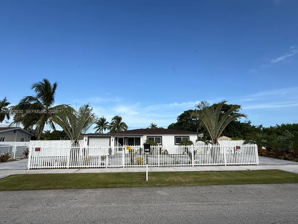27025 SW 142nd Ct Homestead, FL 33032