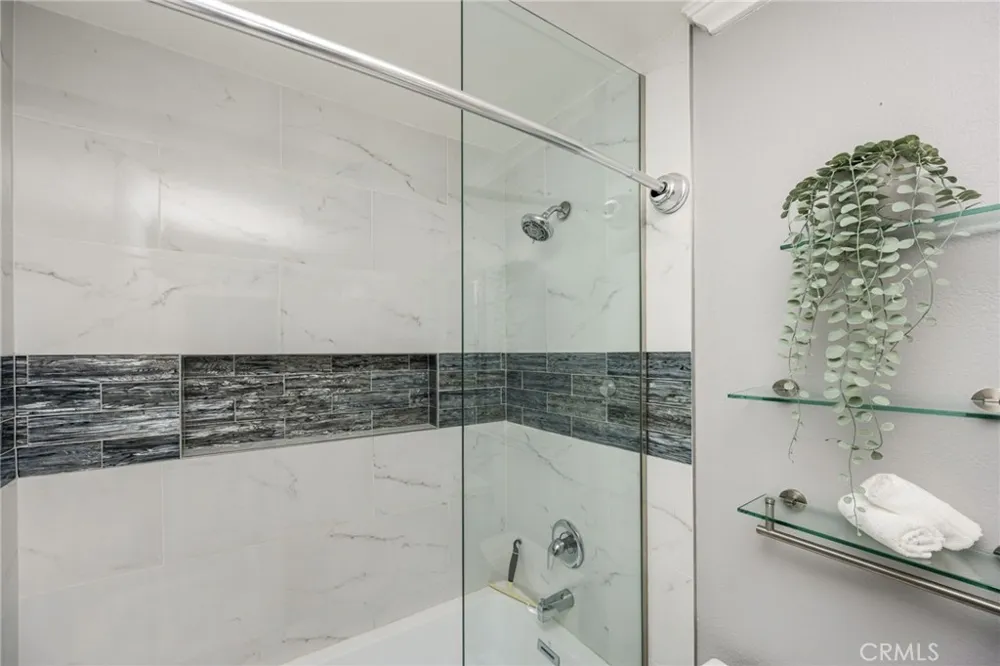 3311 W Lincoln Anaheim, CA 92801