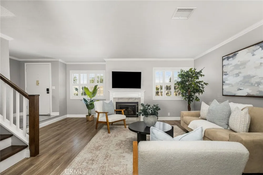 3311 W Lincoln Anaheim, CA 92801