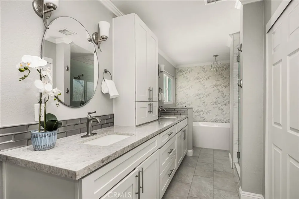 3311 W Lincoln Anaheim, CA 92801