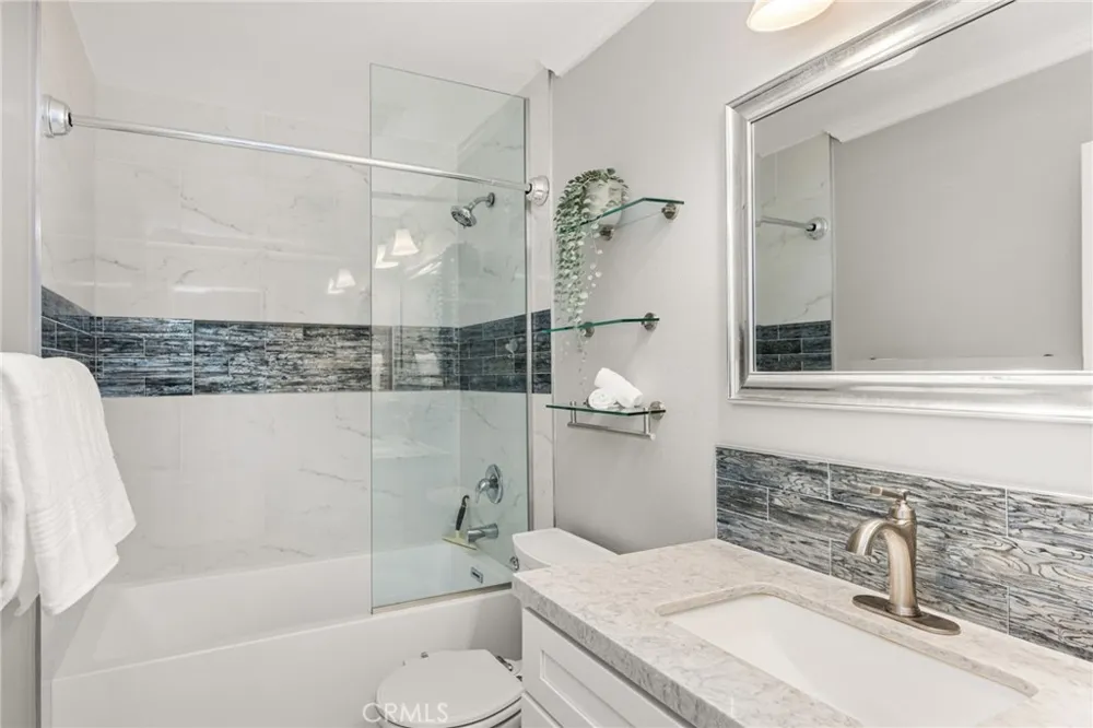 3311 W Lincoln Anaheim, CA 92801