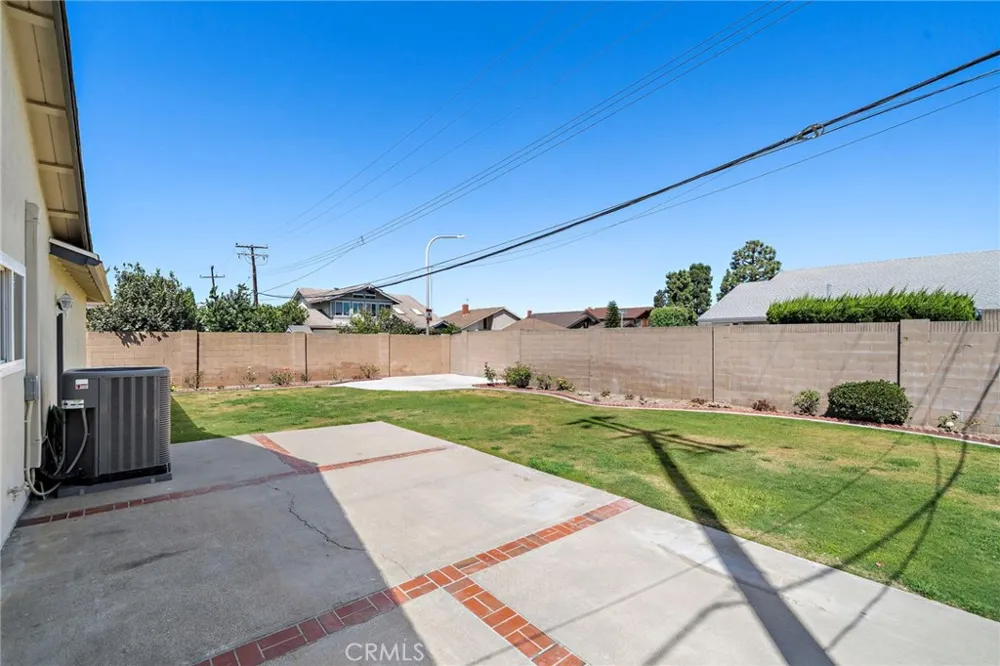 9413 Toucan Avenue Fountain Valley, CA 92708
