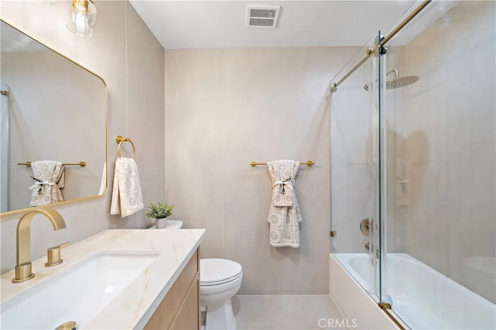 9413 Toucan Avenue Fountain Valley, CA 92708