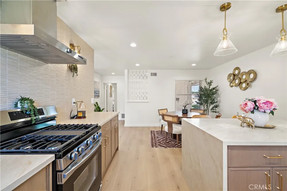 9413 Toucan Avenue Fountain Valley, CA 92708