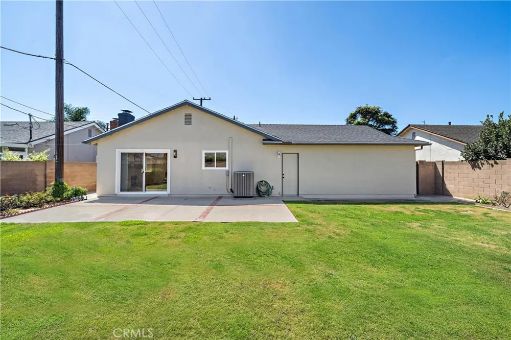 9413 Toucan Avenue Fountain Valley, CA 92708