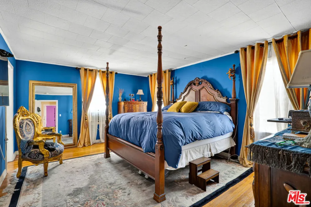 420 Orange Drive Los Angeles, CA 90036