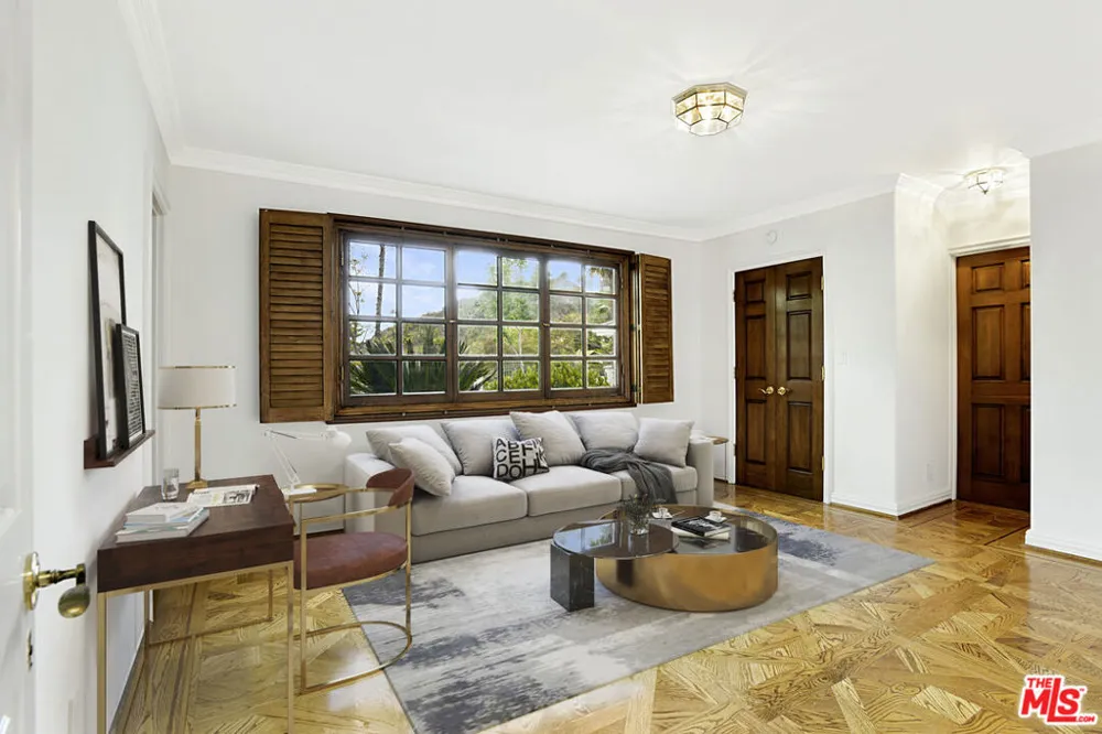 400 EVELYN PLACE Beverly Hills, CA 90210