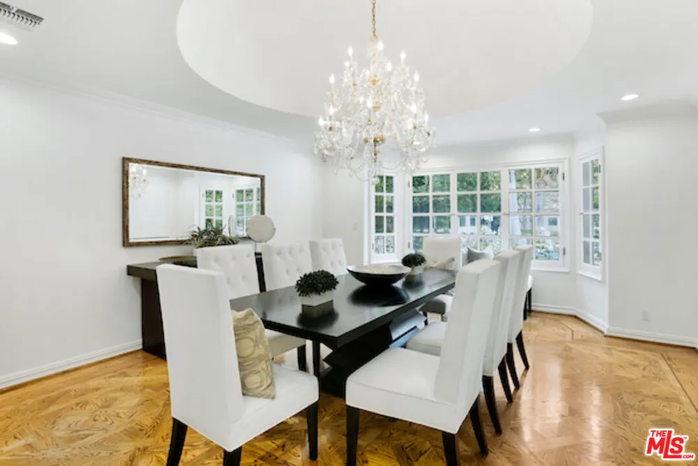 400 EVELYN PLACE Beverly Hills, CA 90210