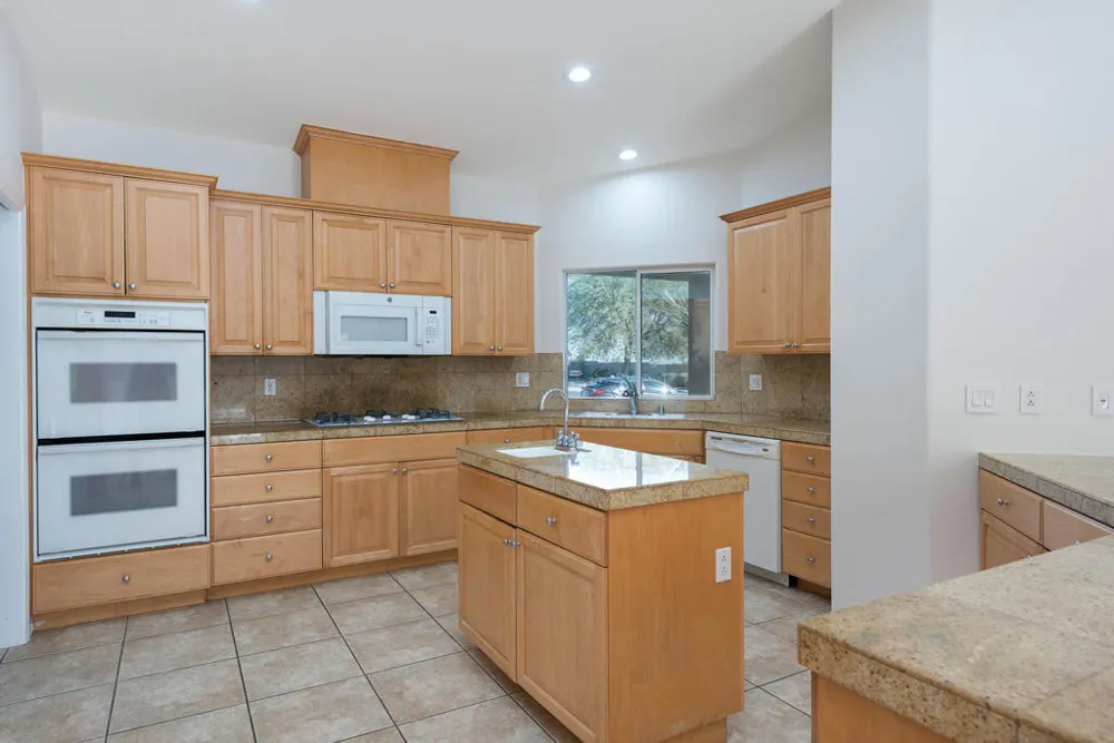 74137 Academy Lane E Palm Desert, CA 92211