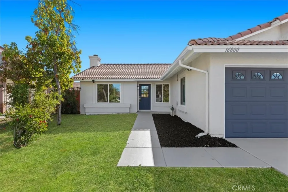 16800 Lake Victoria Moreno Valley, CA 92551
