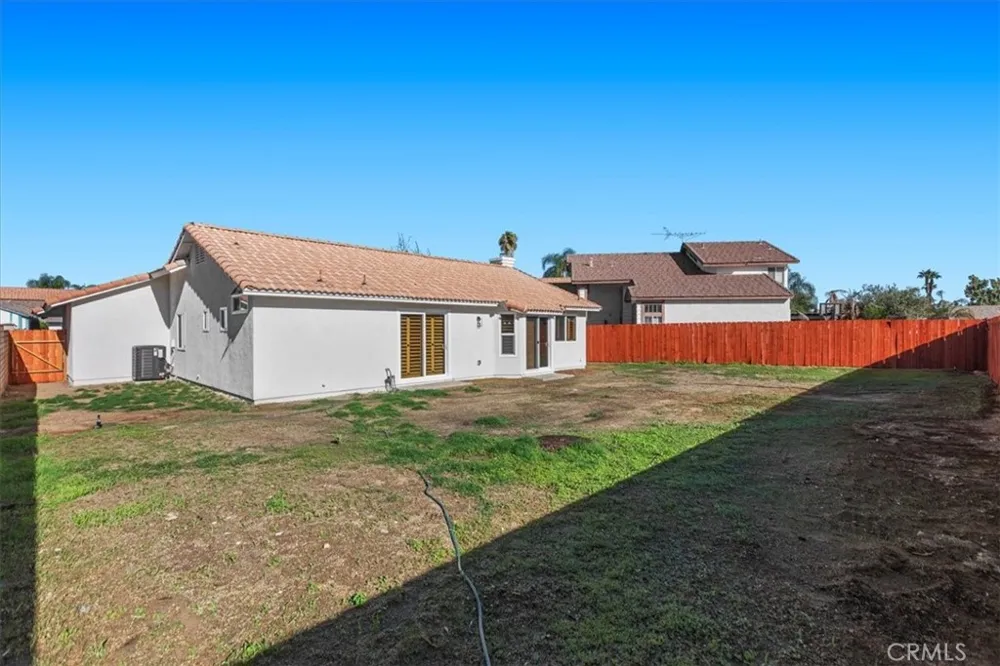 16800 Lake Victoria Moreno Valley, CA 92551