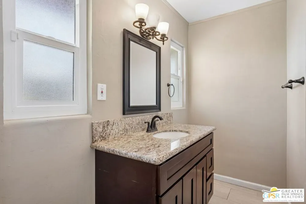 37767 Porter Drive Cathedral City, CA 92234