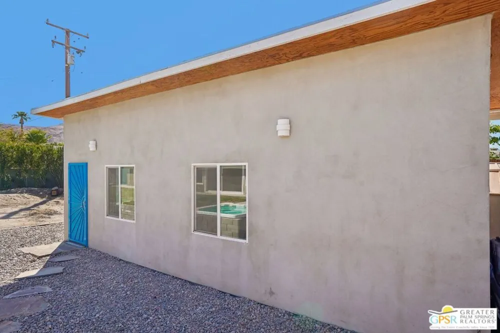 37767 Porter Drive Cathedral City, CA 92234