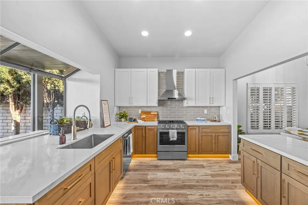 3080 Oakcreek Chino Hills, CA 91709