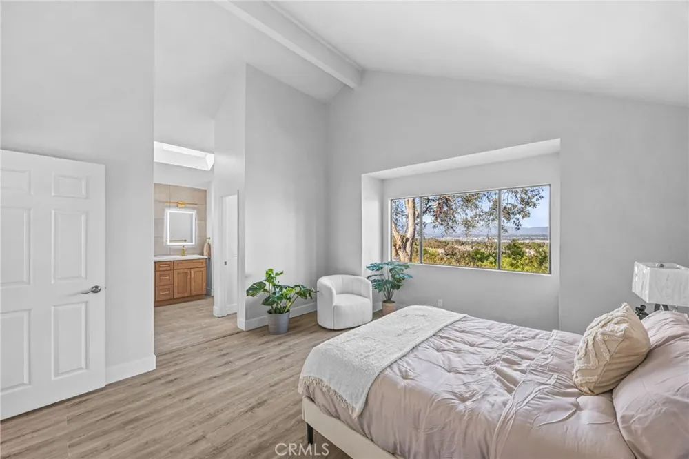 3080 Oakcreek Chino Hills, CA 91709