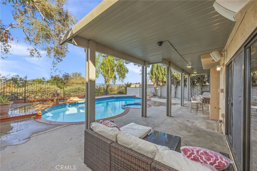3080 Oakcreek Chino Hills, CA 91709