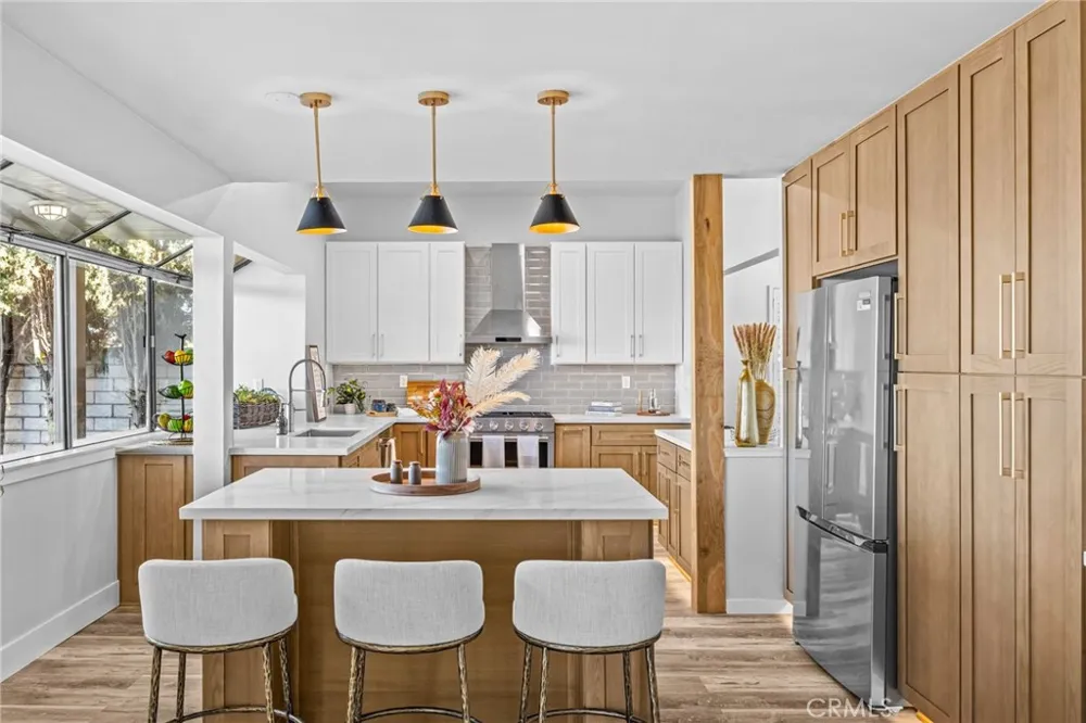 3080 Oakcreek Chino Hills, CA 91709