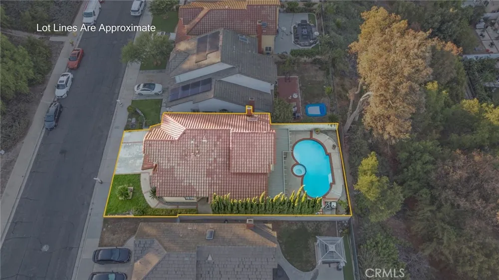 3080 Oakcreek Chino Hills, CA 91709