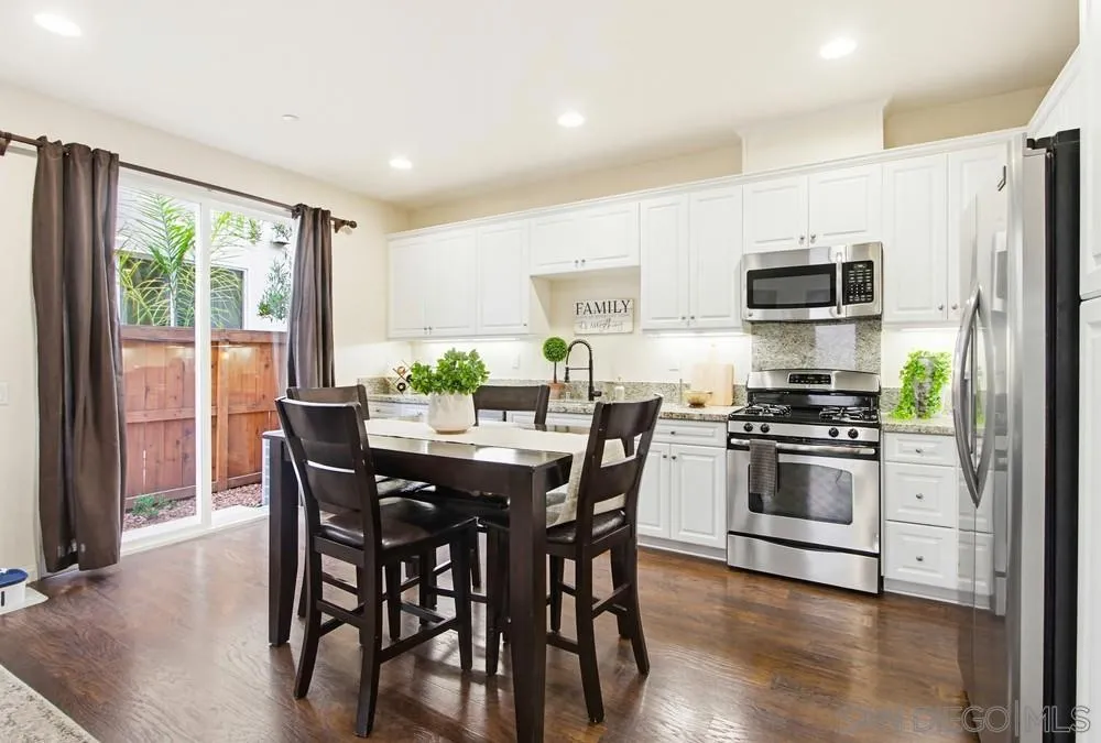 1519 Chert Drive San Marcos, CA 92078