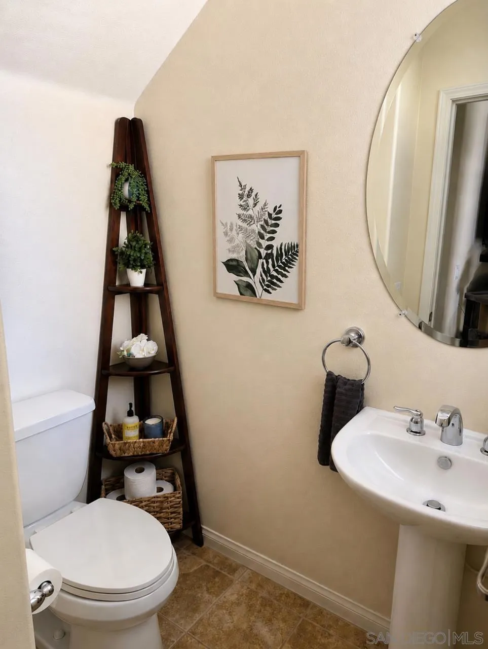 1519 Chert Drive San Marcos, CA 92078