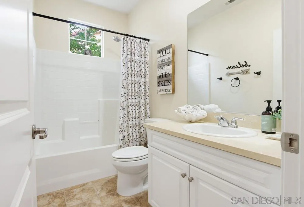 1519 Chert Drive San Marcos, CA 92078