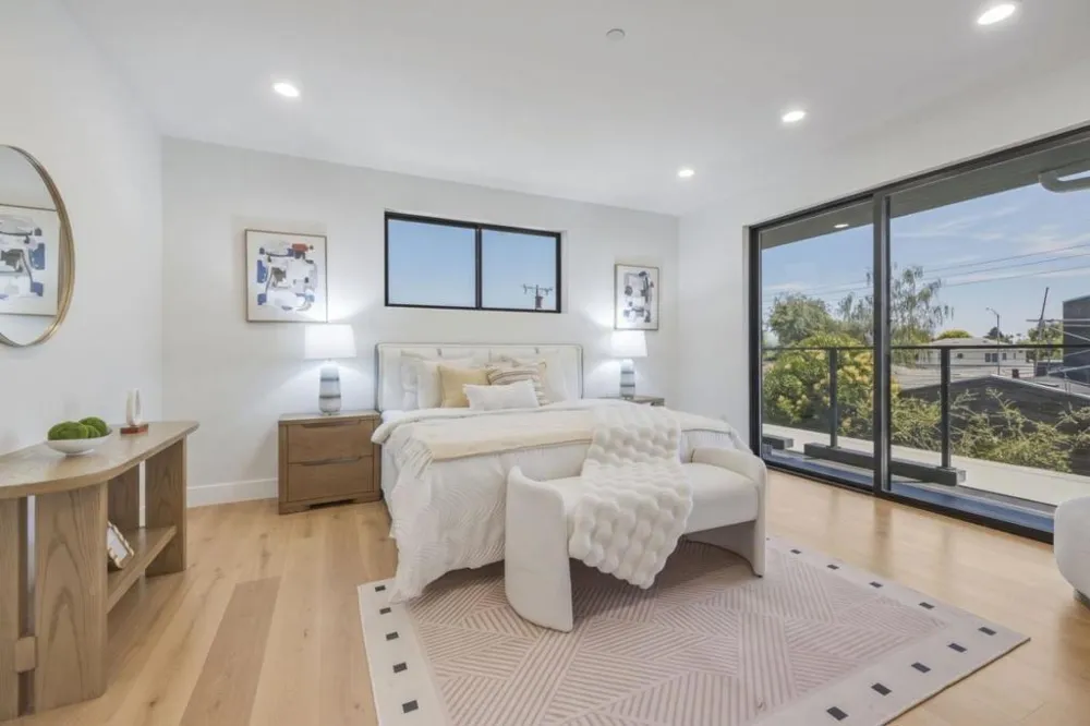1691 S Springer Road Mountain View, CA 94040