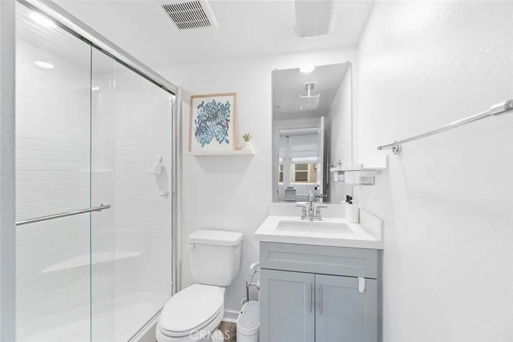 16426 Whittier #3 Whittier, CA 90603