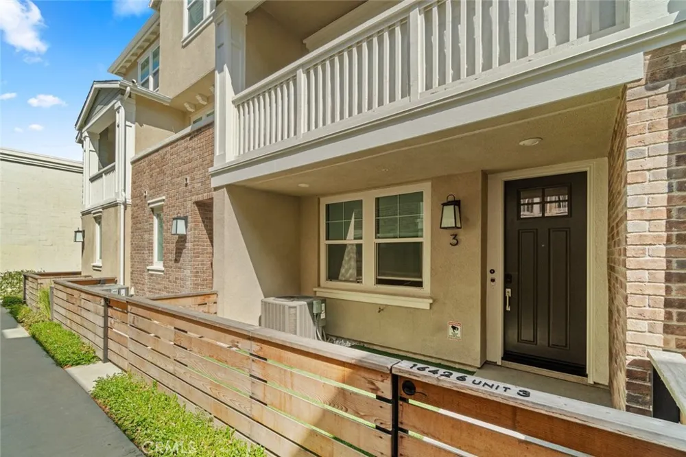 16426 Whittier #3 Whittier, CA 90603