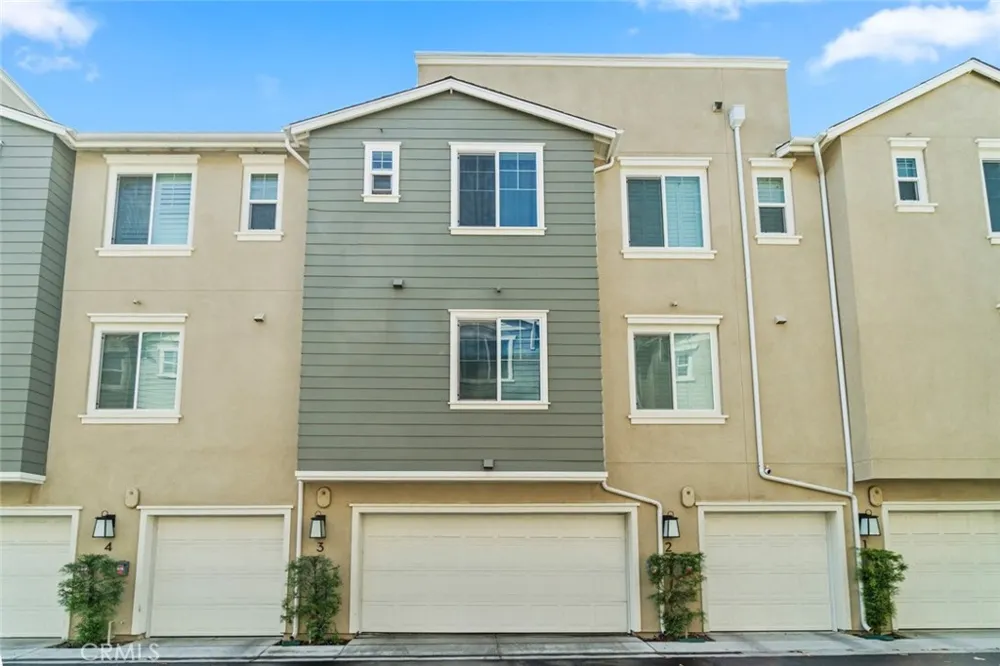 16426 Whittier #3 Whittier, CA 90603