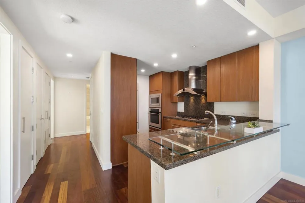 1205 Pacific Highway #1203 San Diego, CA 92101