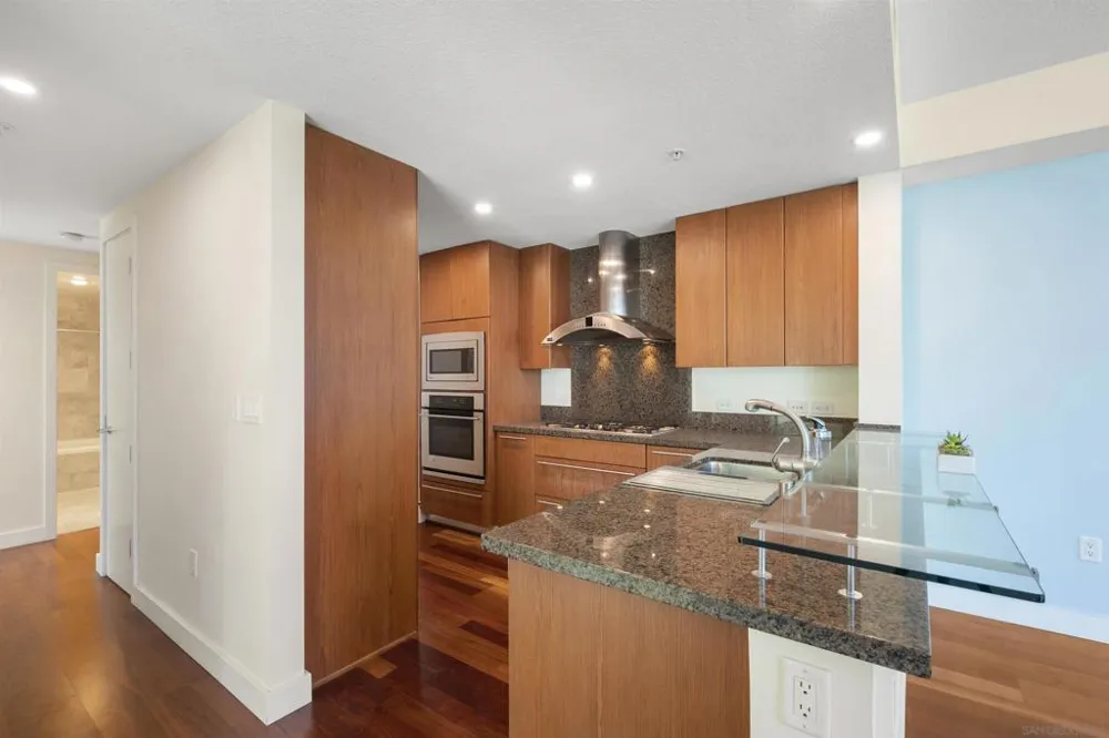 1205 Pacific Highway #1203 San Diego, CA 92101
