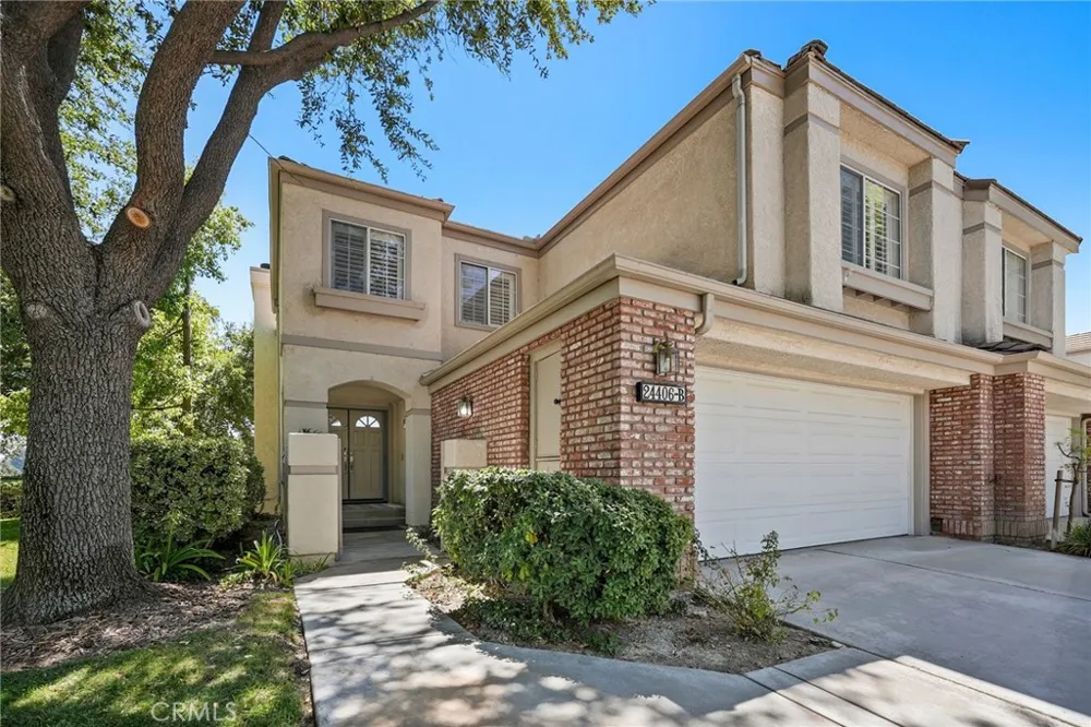 24406 Hampton Drive #B Valencia, CA 91355