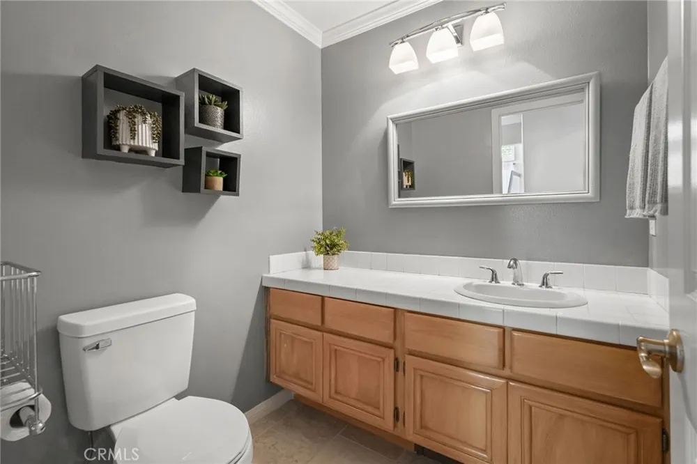 24406 Hampton Drive #B Valencia, CA 91355