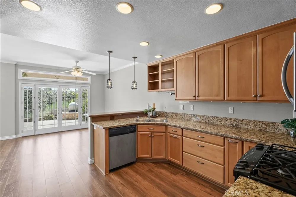 24406 Hampton Drive #B Valencia, CA 91355