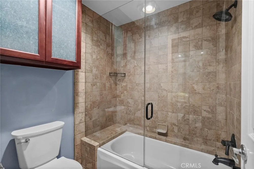 24406 Hampton Drive #B Valencia, CA 91355