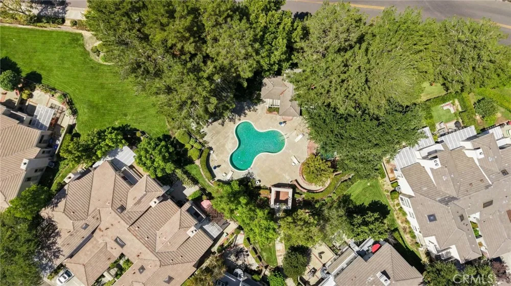 24406 Hampton Drive #B Valencia, CA 91355
